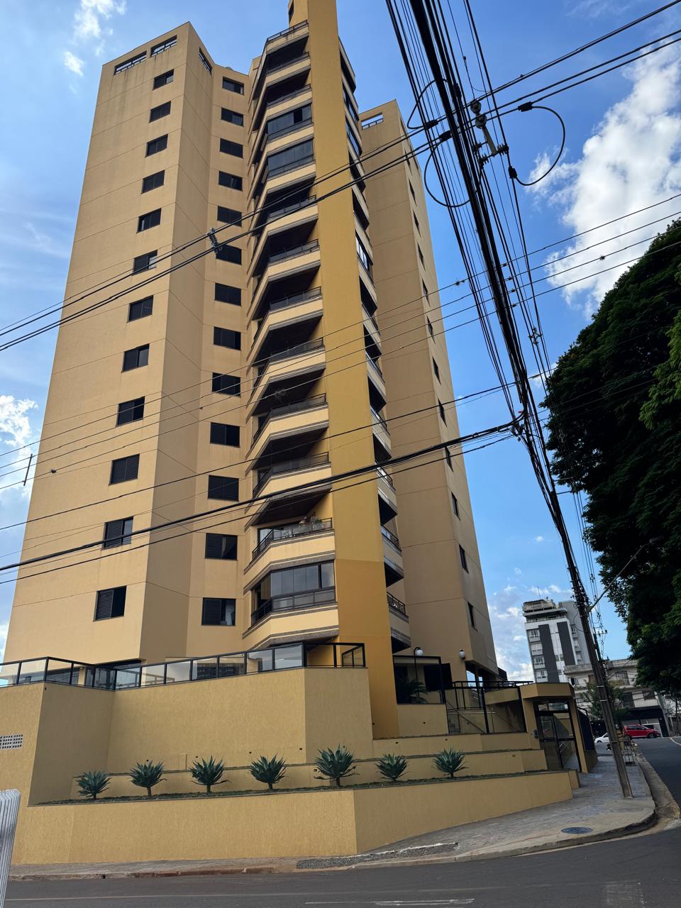 Marquês De Caravelas 130 M2 ,Prox Atacadão Tiradentes. Aceita Troca Maior Valor