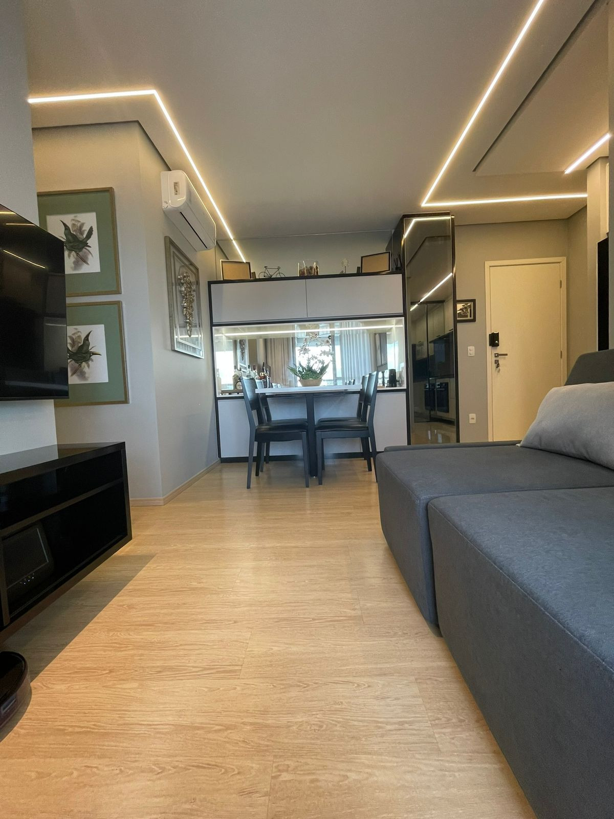SPOT CENTRO, ALTO, 58 M2, DECORADO, PORTEIRA  FECHADA 565.000,