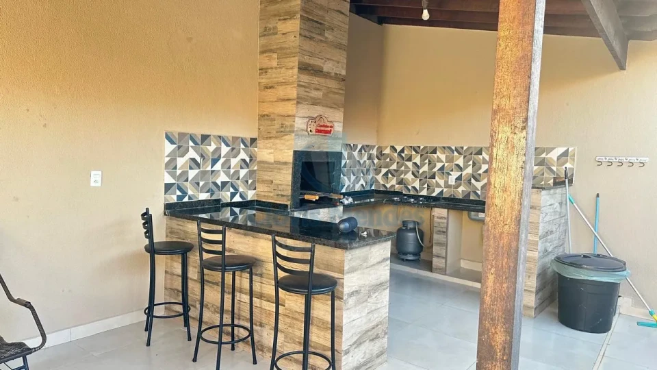 Linda casa  á venda vr 430.000,  Leonor Londrina