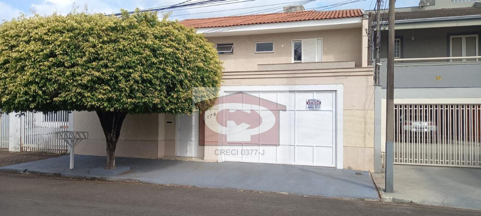 CASA NA RUA VOLUNTARIIO DA PATRIA