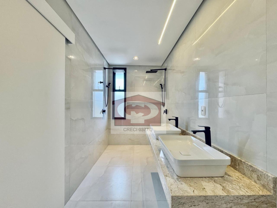 CONDOMINIO ARAÇARI - PARQUE TAUÁ