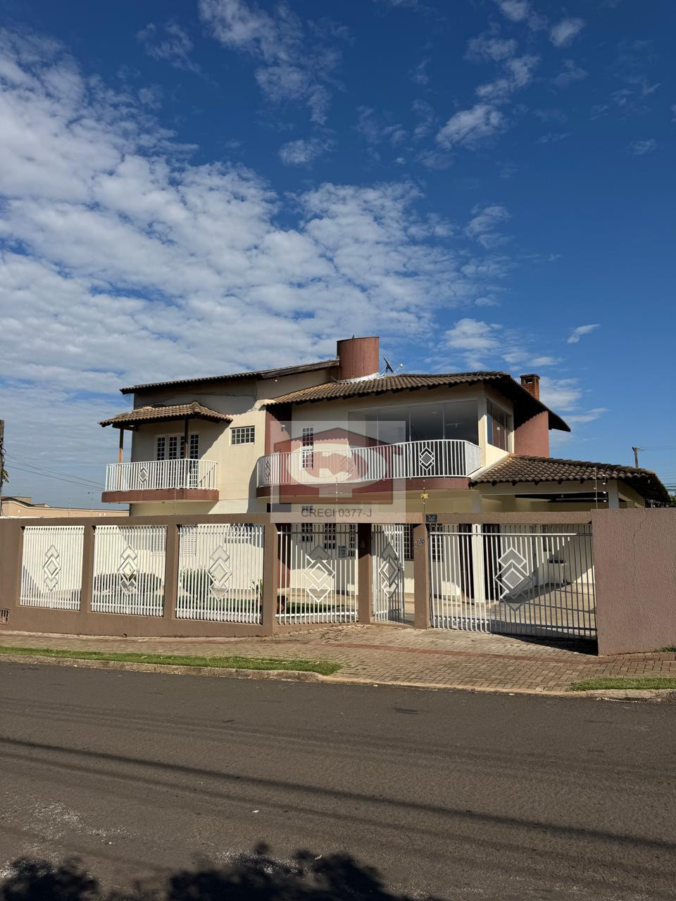 CASA NA RUA JOSÉ ANTONIO GORLA