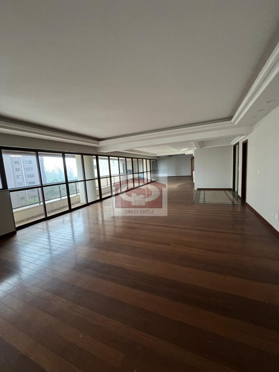 Apartamento Á Venda Condominio Edificio London Lake Londrina