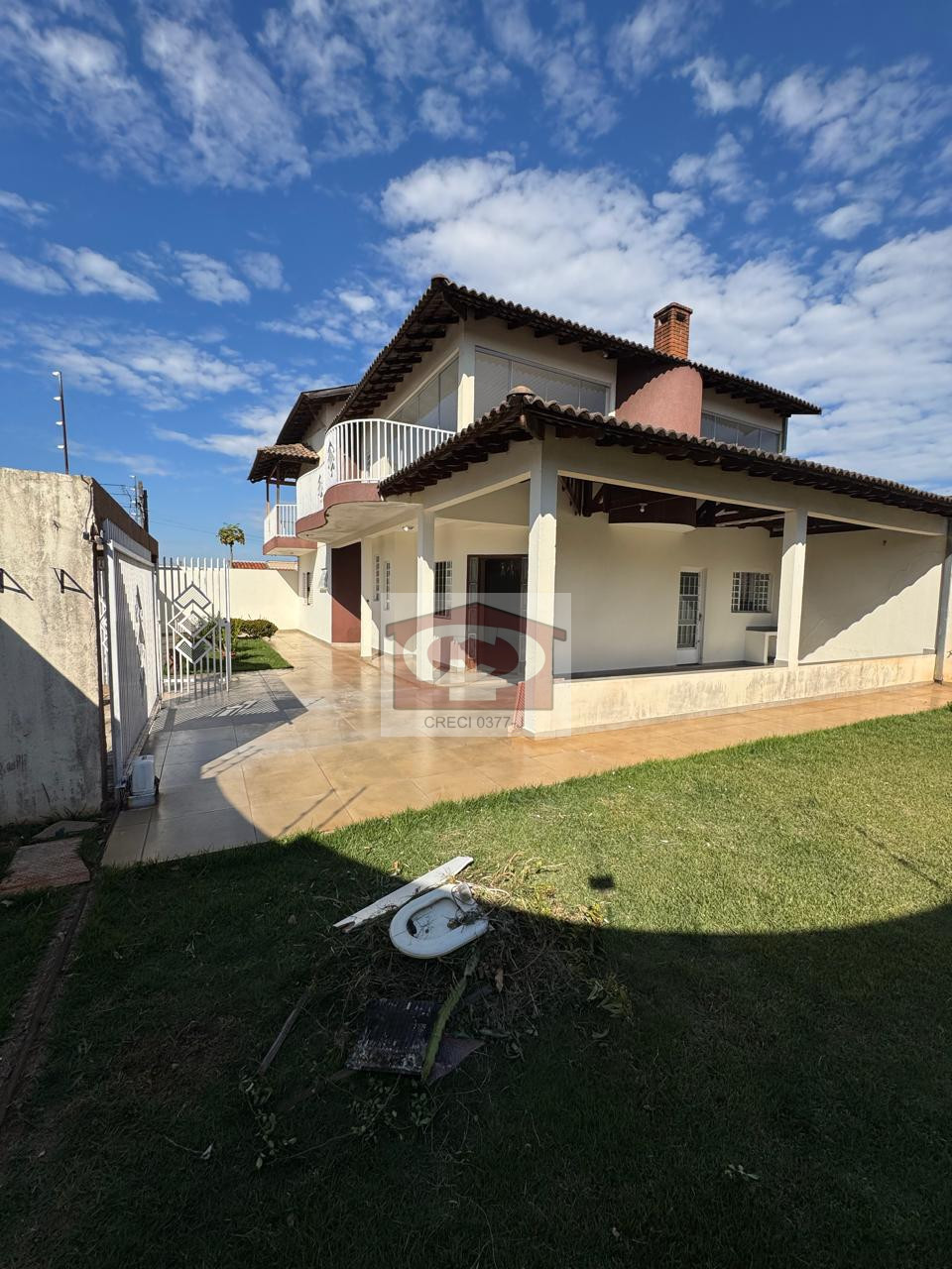 CASA NA RUA JOSÉ ANTONIO GORLA