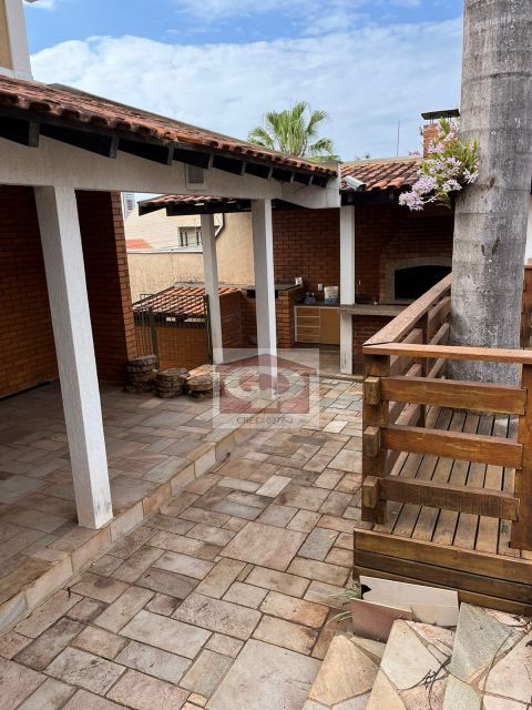 Casa no Jardim Quebec