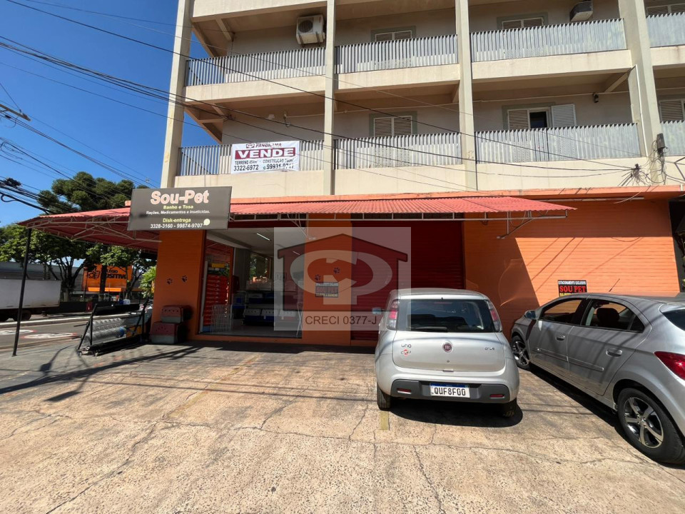 IMOVEL COMERCIAL DA RUA MARINGA