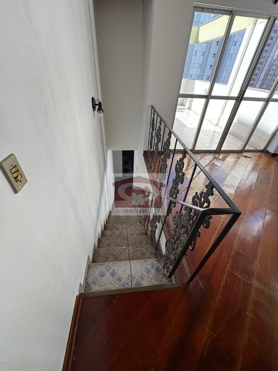 EDIFICIO RESIDENCIAL ARCO IRIS