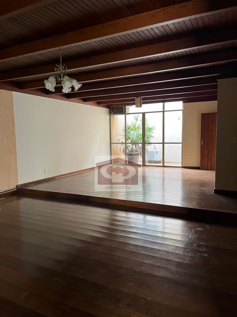 Casa no Jardim Quebec