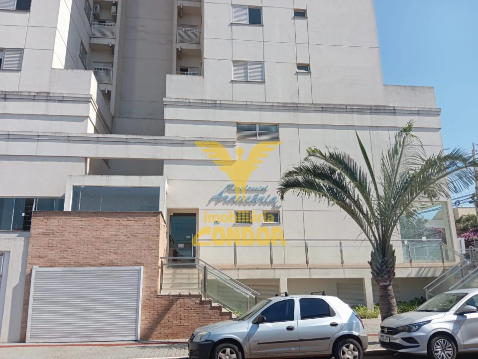 AVENIDA BRASIL CONDOMÍNIO RESIDENCIAL E COMERCIAL ARAUCÁRIA - AP 402