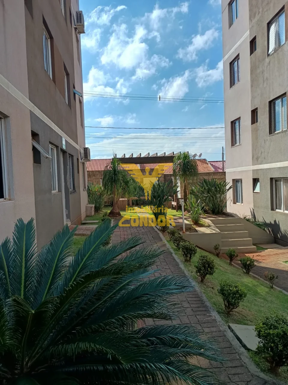VITTACE CONDOMÍNIO CLUB - APARTAMENTO 404 BLOCO 9