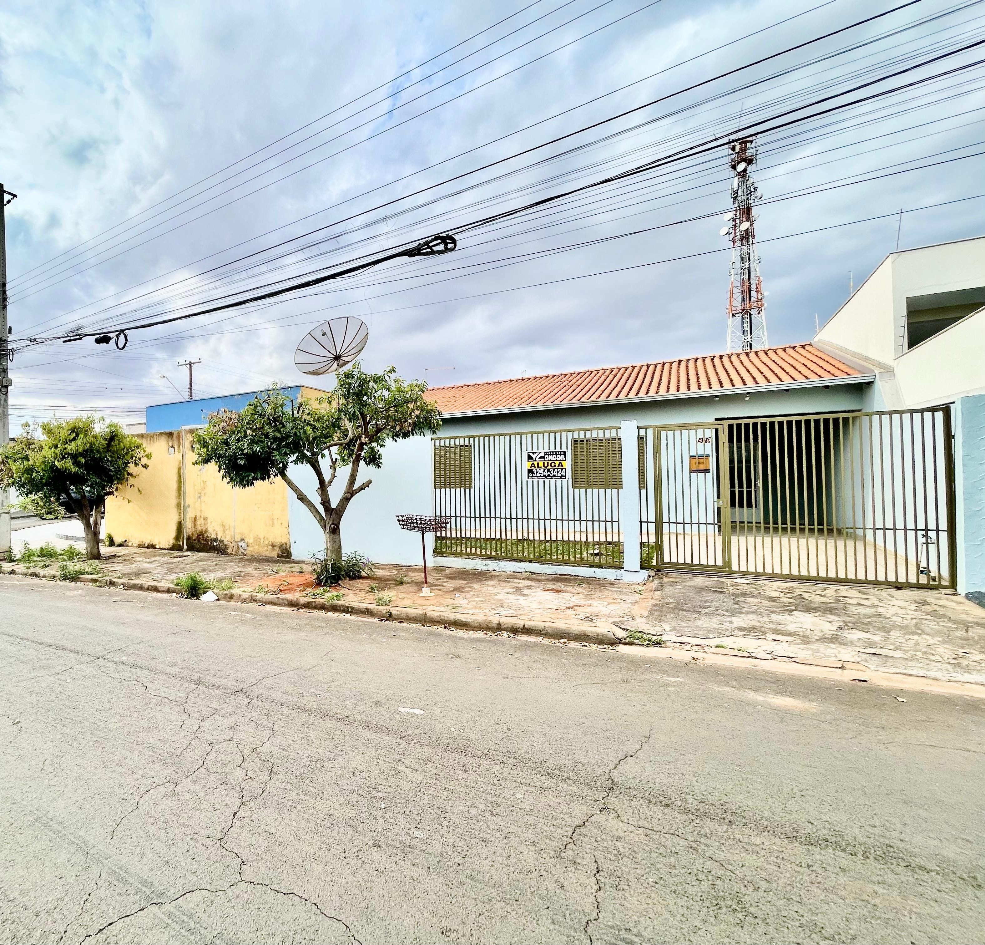 RUA RIACHO FUNDO ESQUINA COM RUA PLANALTO FUNDOS.