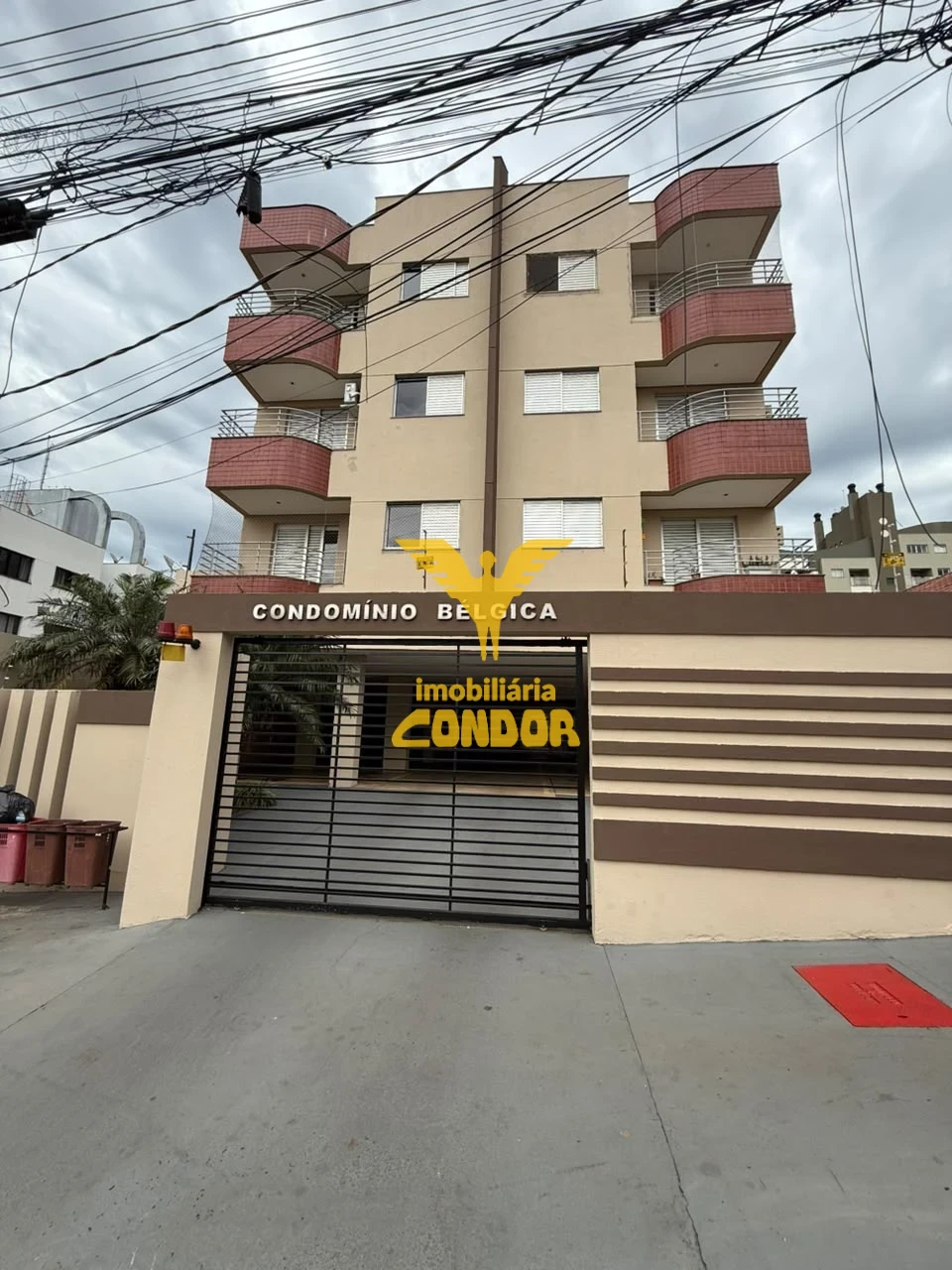 APARTAMENTO CENTRAL - CONDOMINIO BÉLGICA
