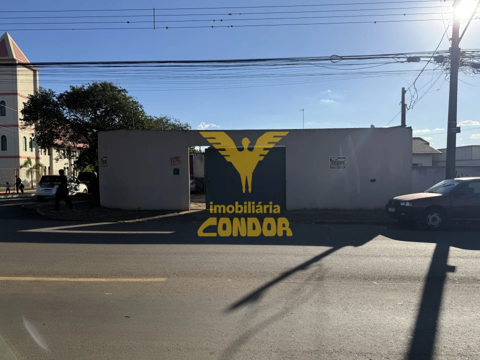 Salão/Terreno Comercial