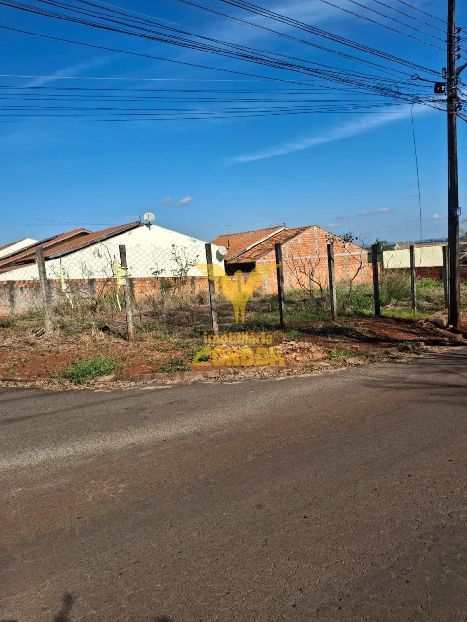 TERRENO ESQUINA - JARDIM TAROBA / COMERCIA E RESIDENCIAL
