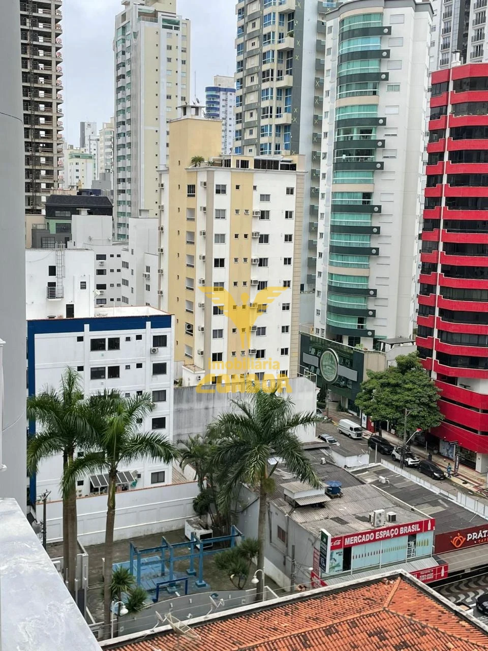 APARTAMENTO - EDIFICIO REPUBLICA ARGENTINA  - BALNEÁRIO CAMBORIÚ