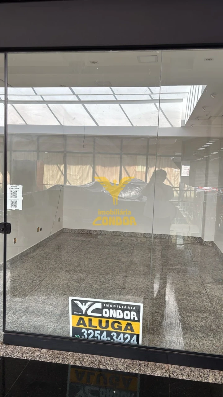 RUA NORUEGA LOJA 6 - DENTRO SUPER GOLFF