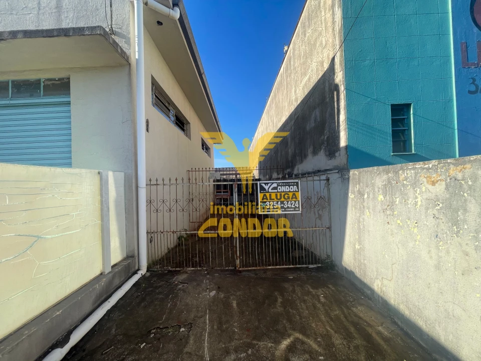 RUA ROBERTO ROMANELLI - FUNDOS