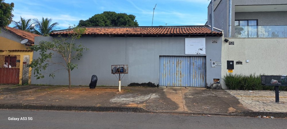 Imagens do imóveis Imóvel Residencial e Comercial à Venda