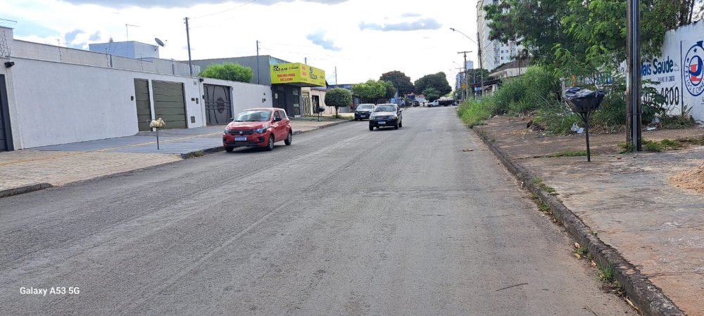Imagens do imóveis Imóvel Residencial e Comercial à Venda