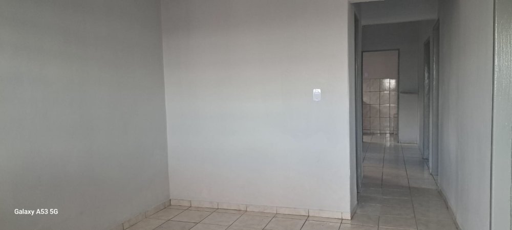 Imagens do imóveis CASA SIMPLES E ACOLHEDORA - PARQUE DAS NAÇÕES