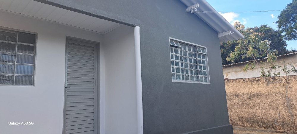 Imagens do imóveis CASA SIMPLES E ACOLHEDORA - PARQUE DAS NAÇÕES