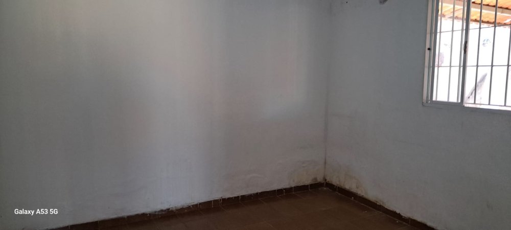 Imagens do imóveis CASA COM 2 QUARTOS + EDÍCULA COM 3 QUARTOS SETOR STORIL
