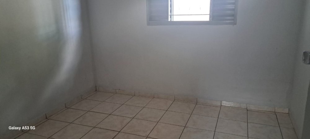 Imagens do imóveis CASA SIMPLES E ACOLHEDORA - PARQUE DAS NAÇÕES