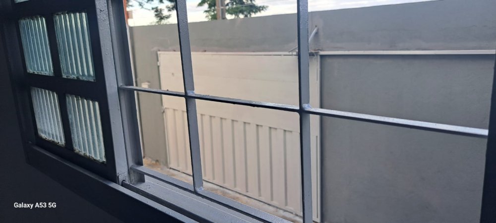 Imagens do imóveis CASA SIMPLES E ACOLHEDORA - PARQUE DAS NAÇÕES