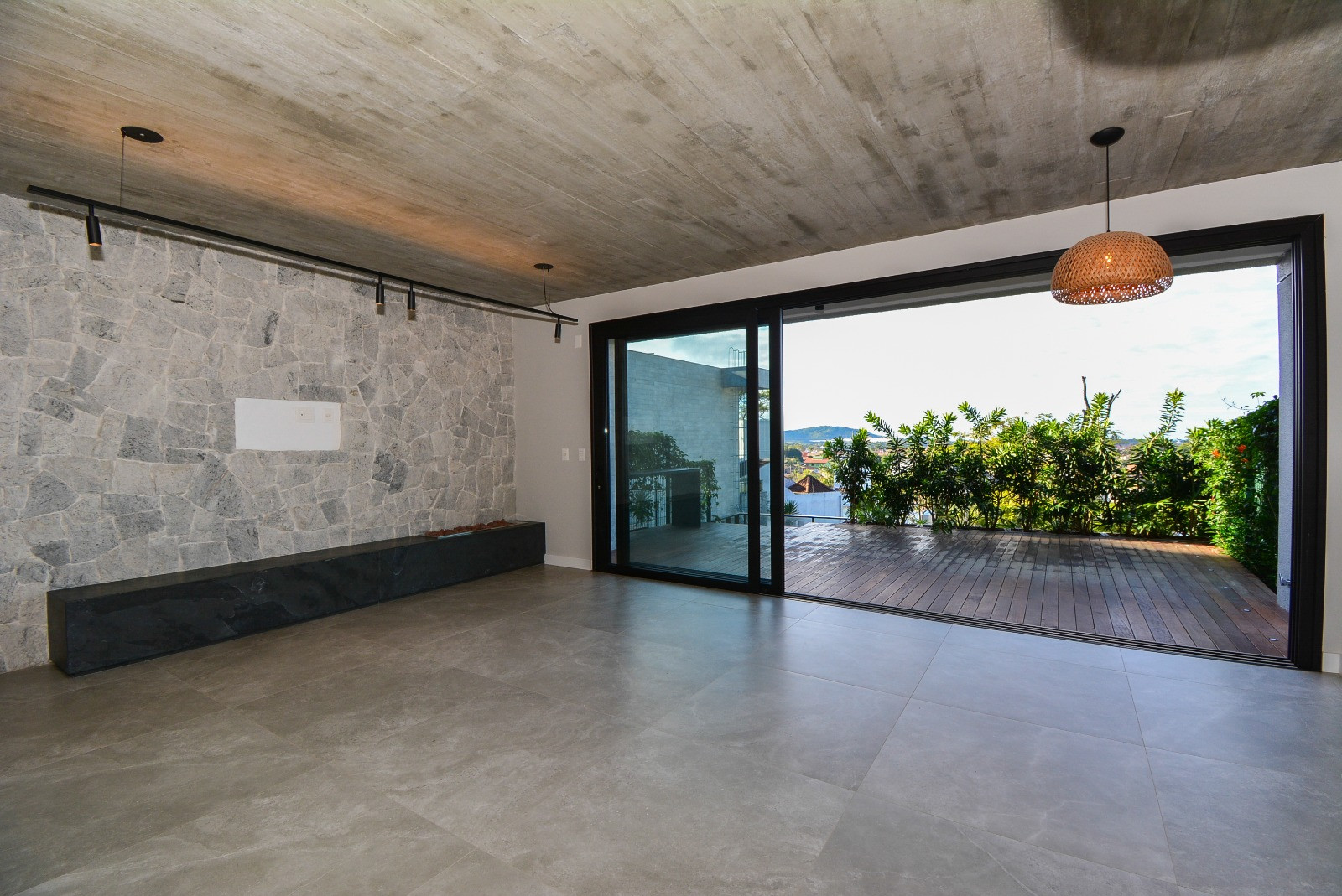 Casa Em Condomínio Á Venda E Locação Botanique Florianópolis