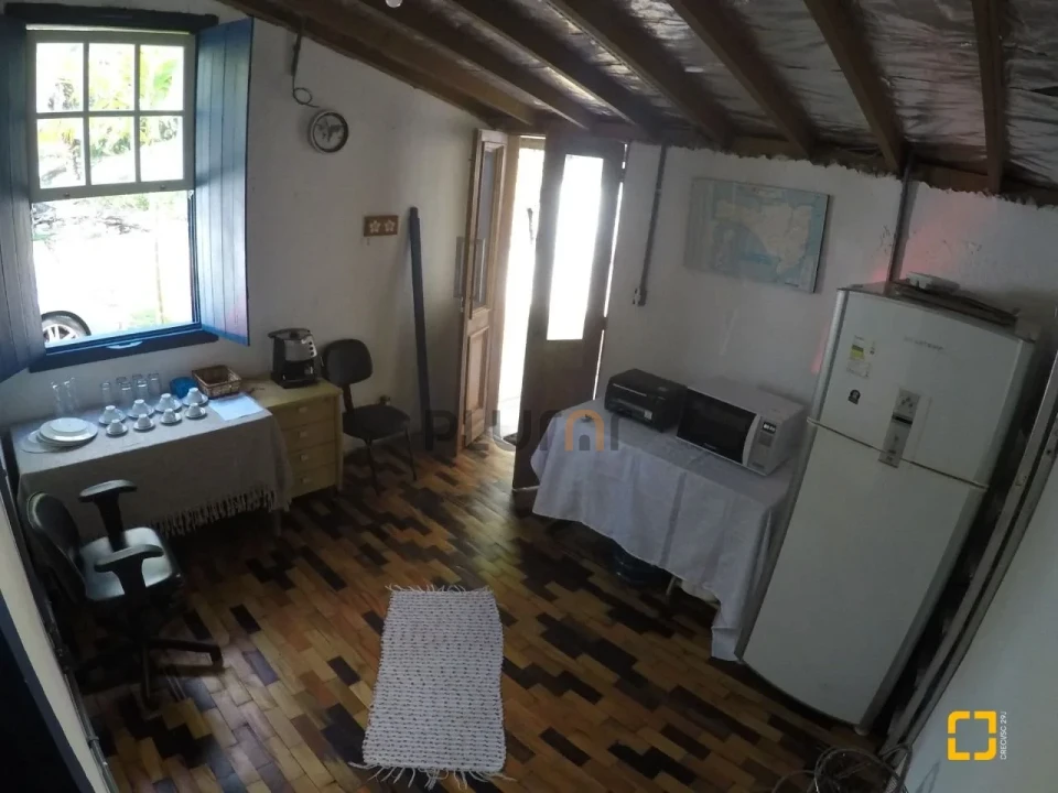 Casa Á Venda E Locação Sambaqui Florianópolis