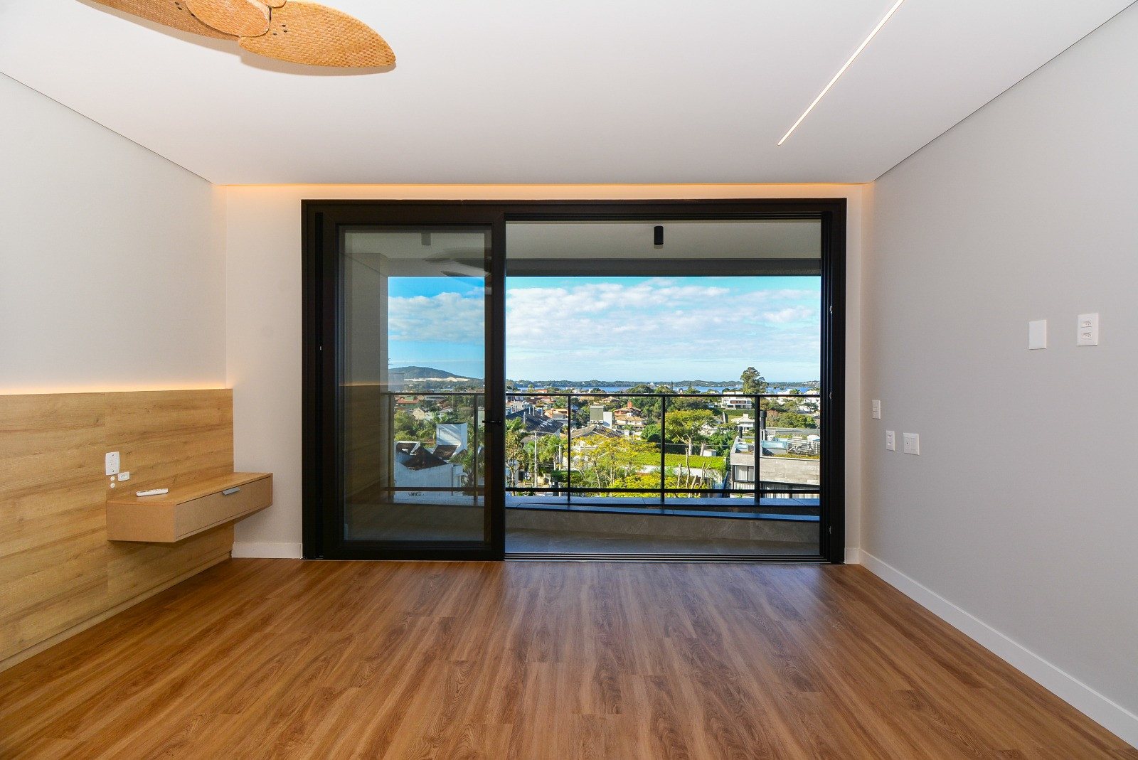 Casa Em Condomínio Á Venda E Locação Botanique Florianópolis