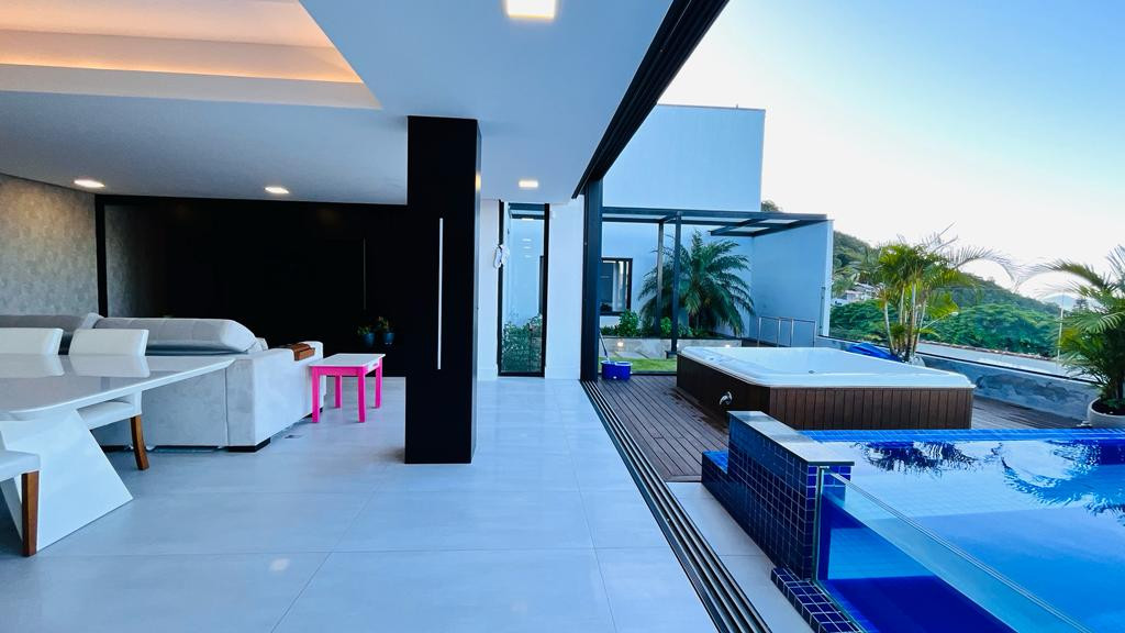 Casa Á Venda Trindade Florianópolis