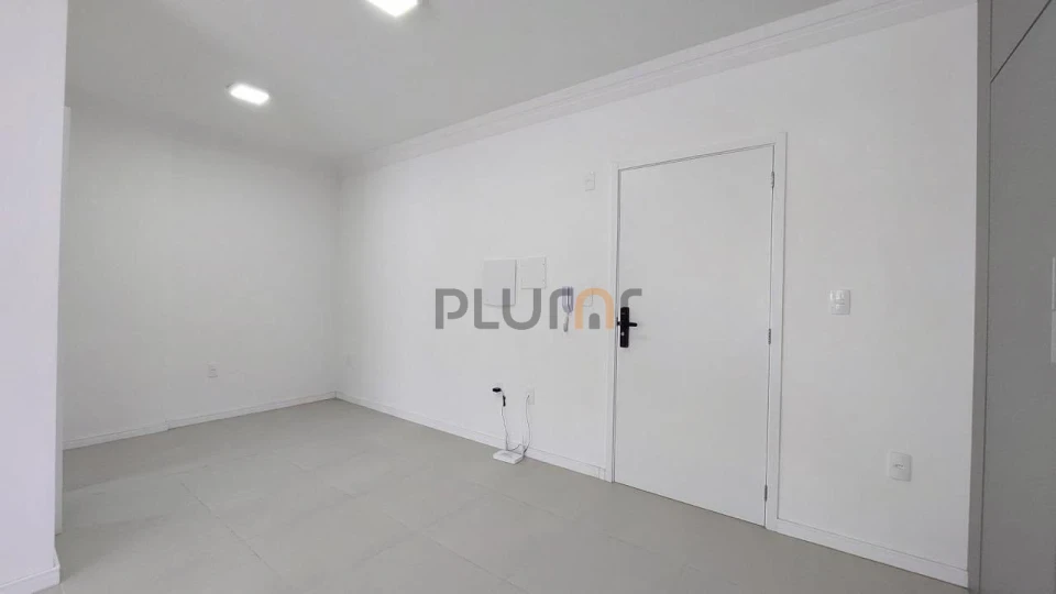 Imagens do imóveis Loft mobiliado em Cachoeira do Bom Jesus – Florianópolis