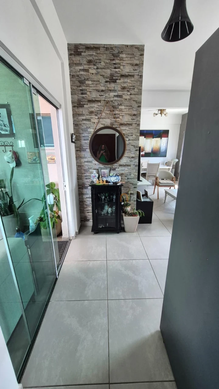 Cobertura com piscina propia