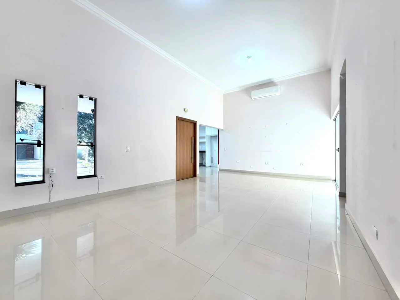 CONDOMINIO GOLDEN HILL RESIDENCE