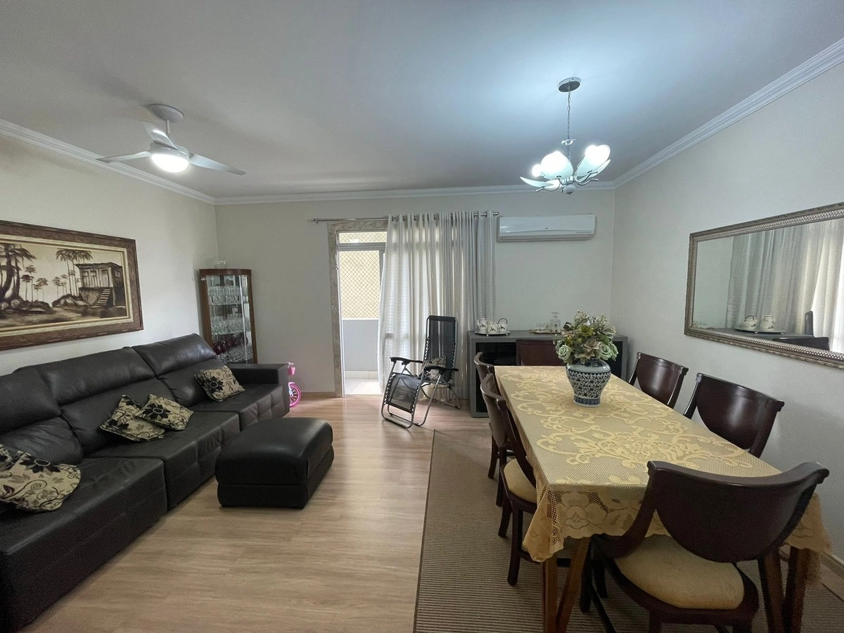 Apartamento à venda Centro