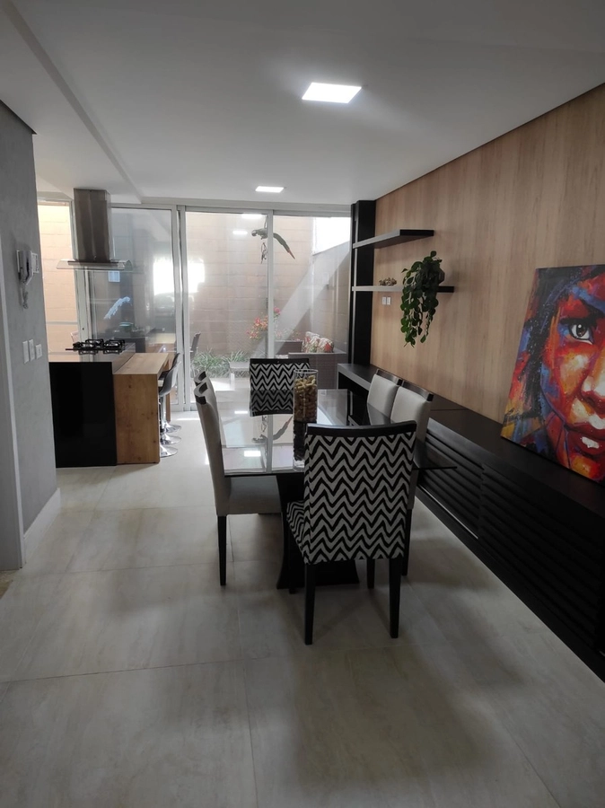 Casa em Condomínio VALE DO ARVOREDO
