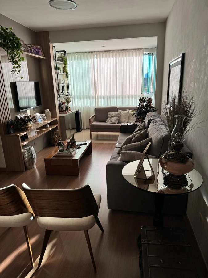 Apartamento à venda Igapó