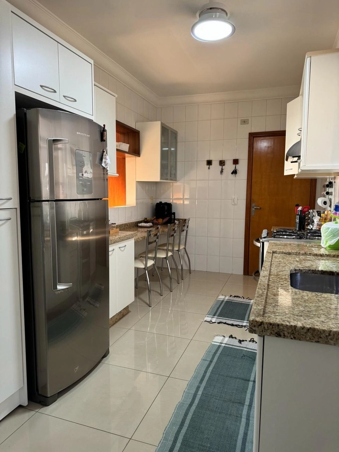 Apartamento à venda Igapó