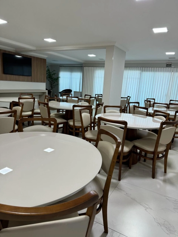 Apartamento à venda Igapó