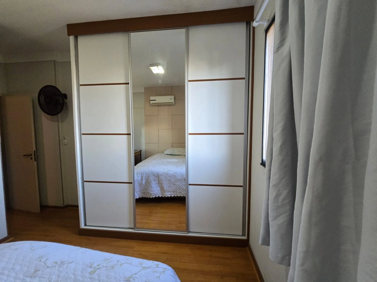 Apartamento à venda Centro