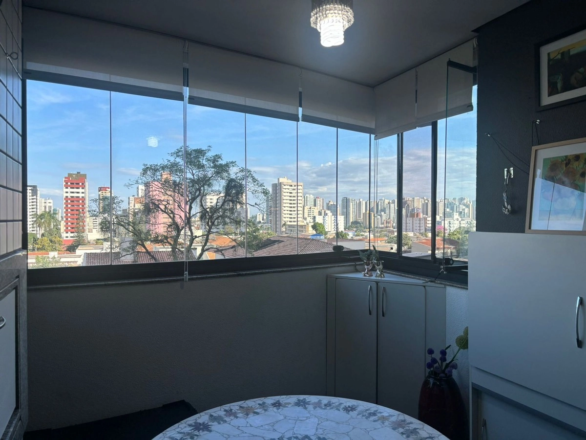 Apartamento à venda Centro