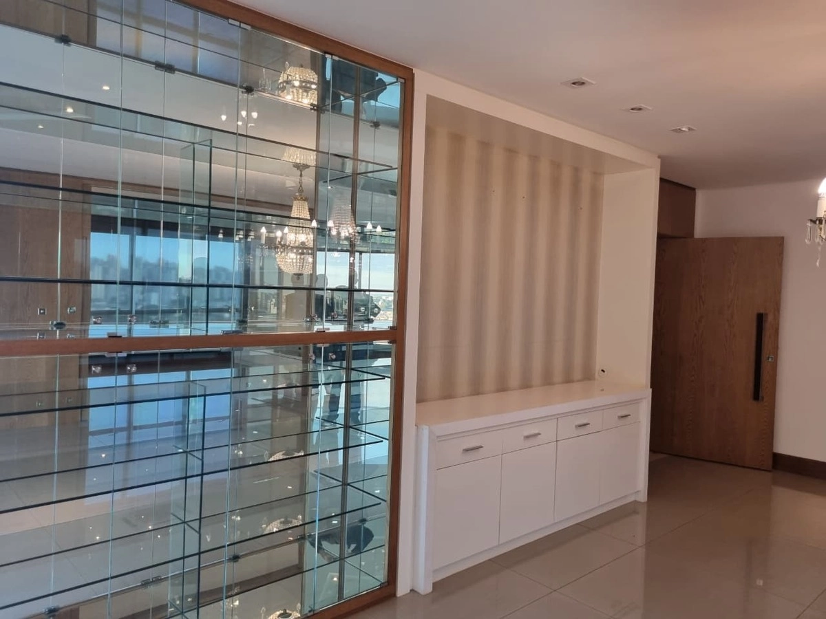 Apartamento à venda Gleba Palhano
