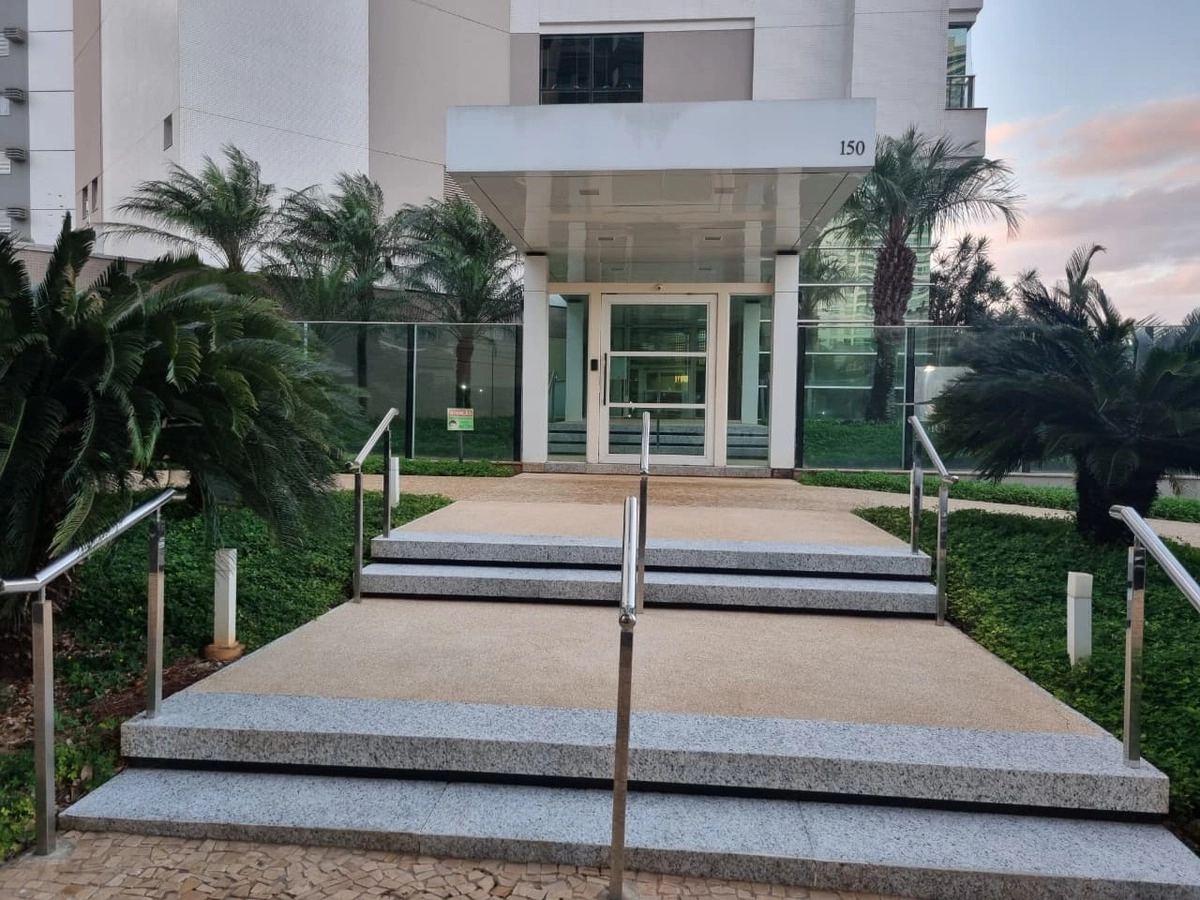 Apartamento à venda Gleba Palhano
