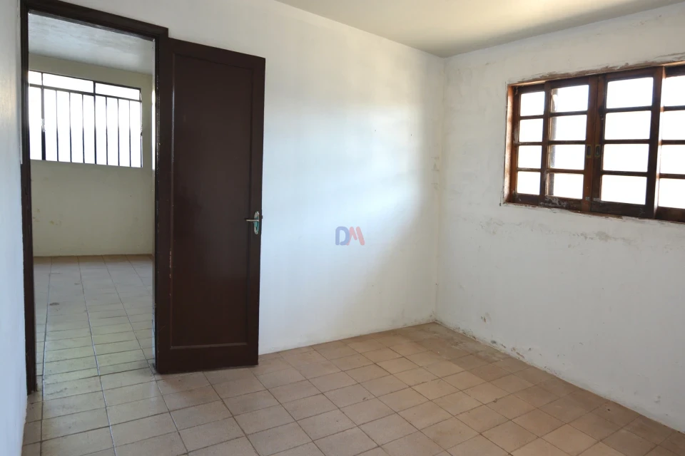 Casa À Venda ou Locação Rua Lauro Muller Londrina