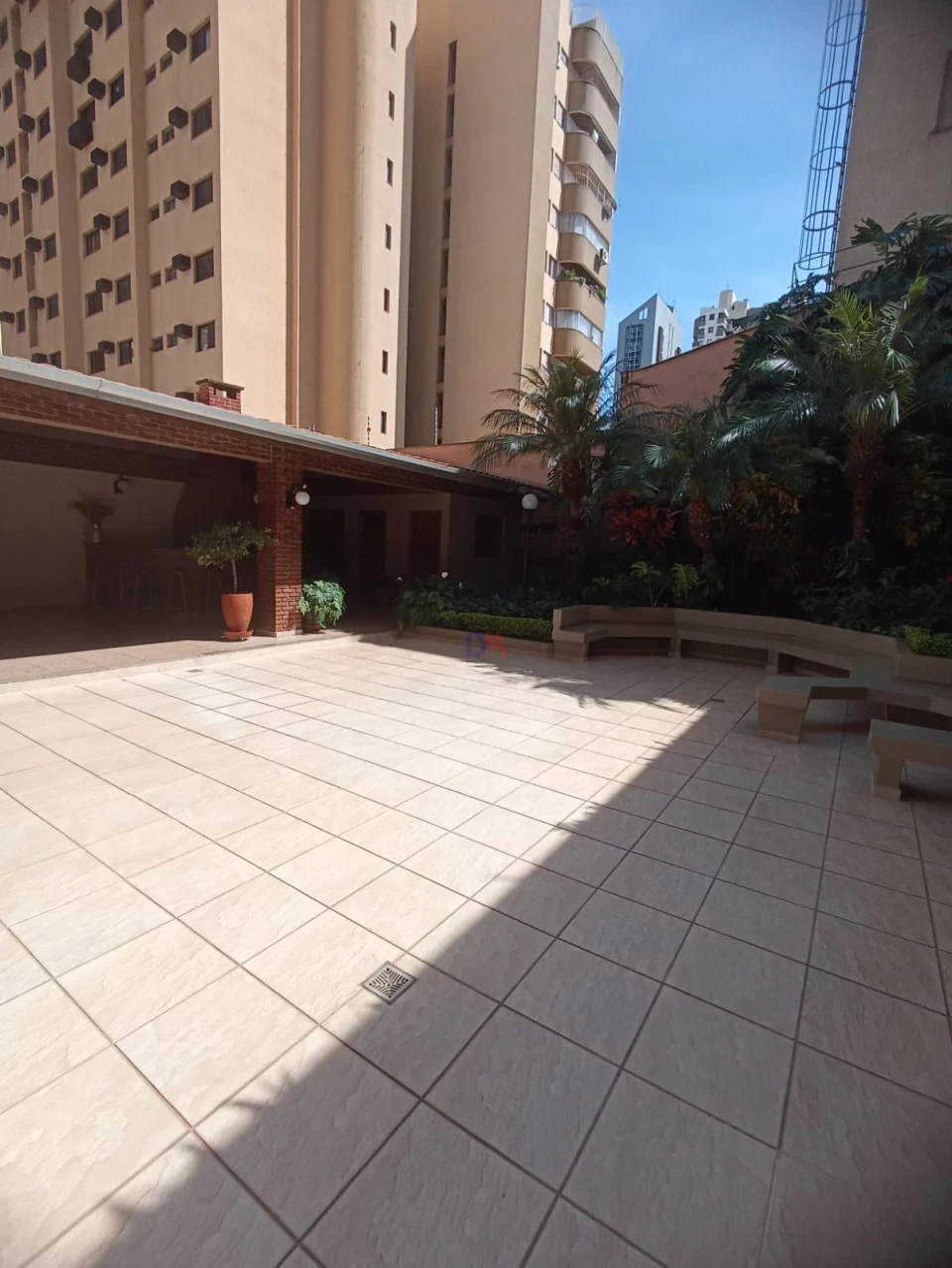 Apartamento À Venda E Locação Edifício Imperatriz Londrina