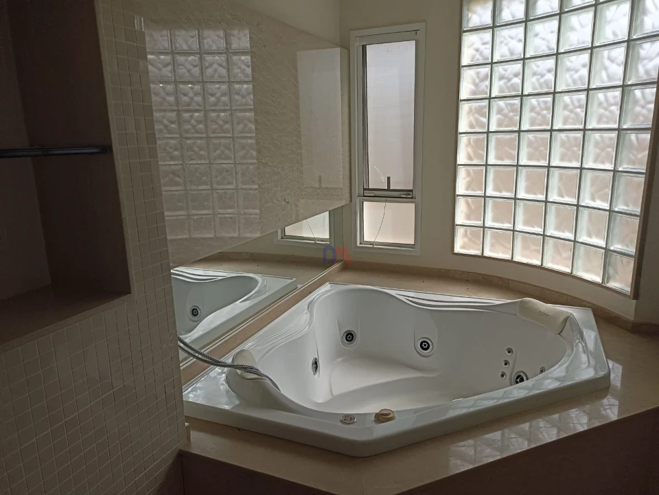 Casa À Venda E Locação Casa Condominio Alphaville Imbuias Londrina