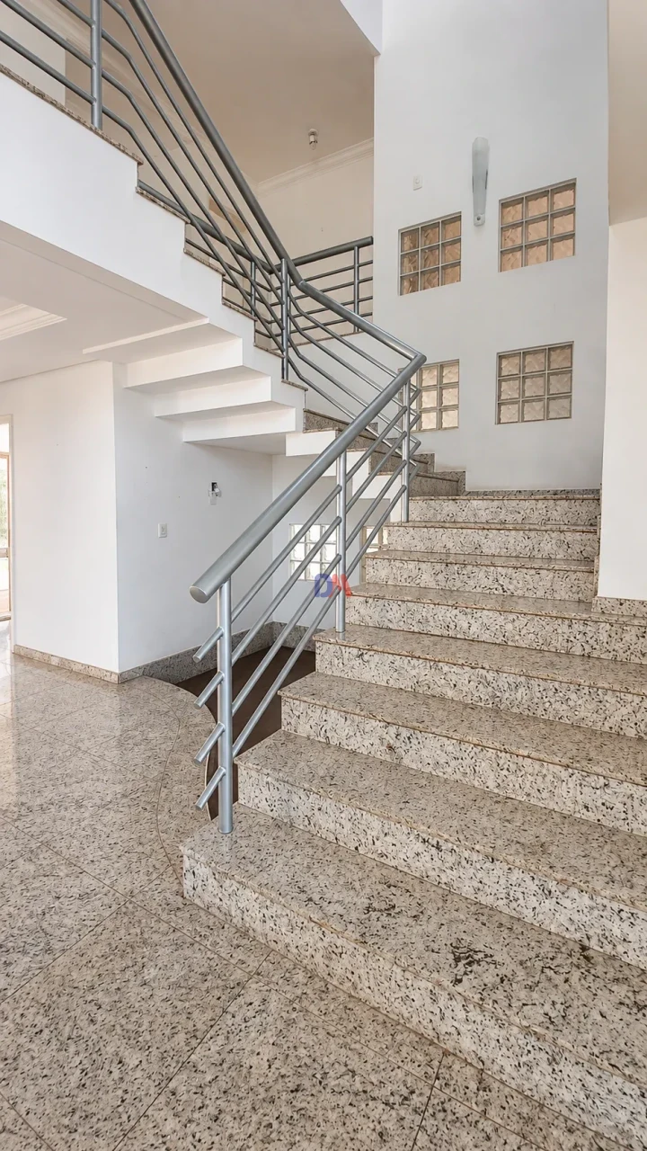 Casa Para Alugar Sobrado Locação Londrina