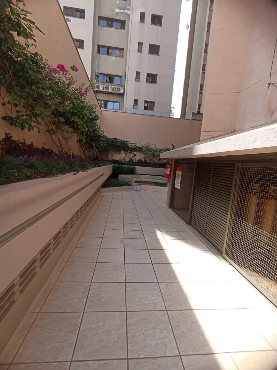 Apartamento À Venda E Locação Edifício Imperatriz Londrina