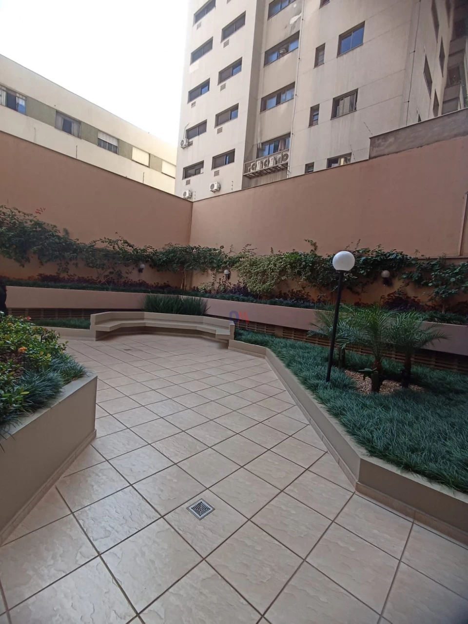 Apartamento À Venda E Locação Edifício Imperatriz Londrina